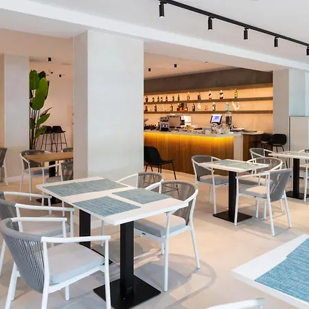 By Beatriz 3* Calella