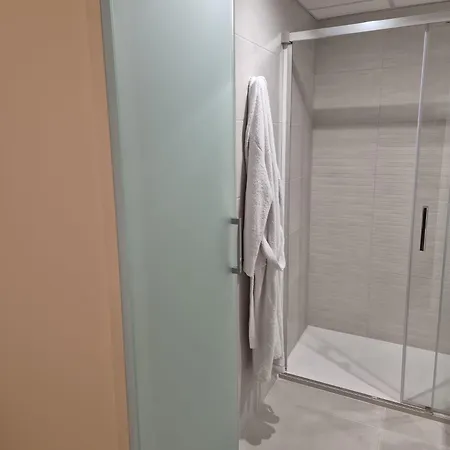 By Beatriz كاليليا