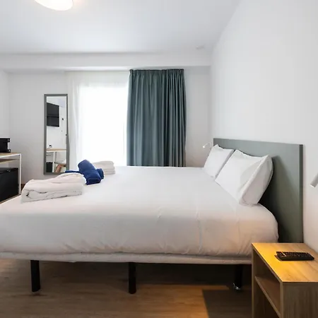 By Beatriz 3* Калелья